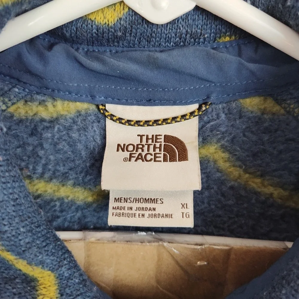The North Face Gordon Lyons Shacket Men's XL Blue w/ Yellow Stripes Snap Up‎